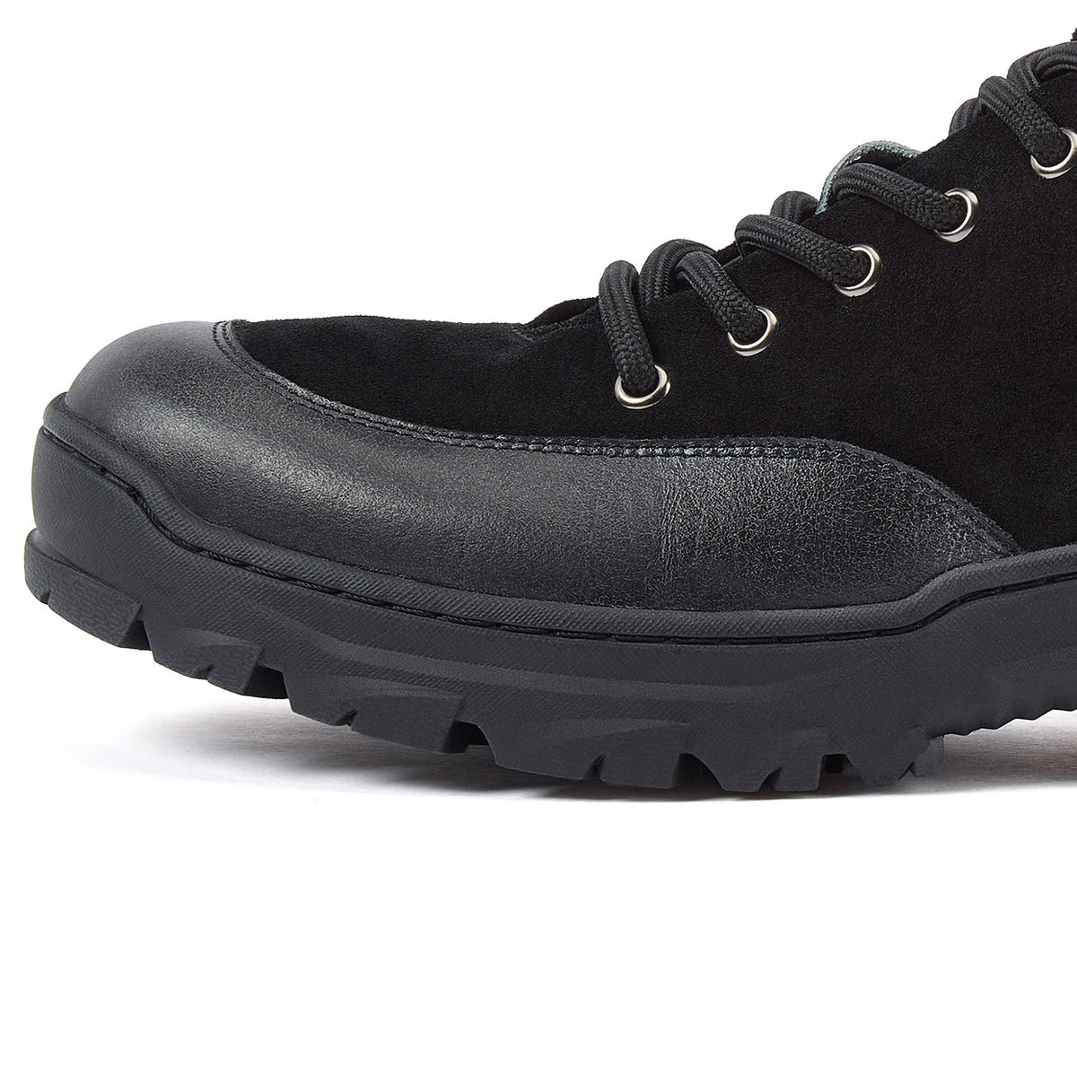 PEKIOMEN ATLAS BLACK