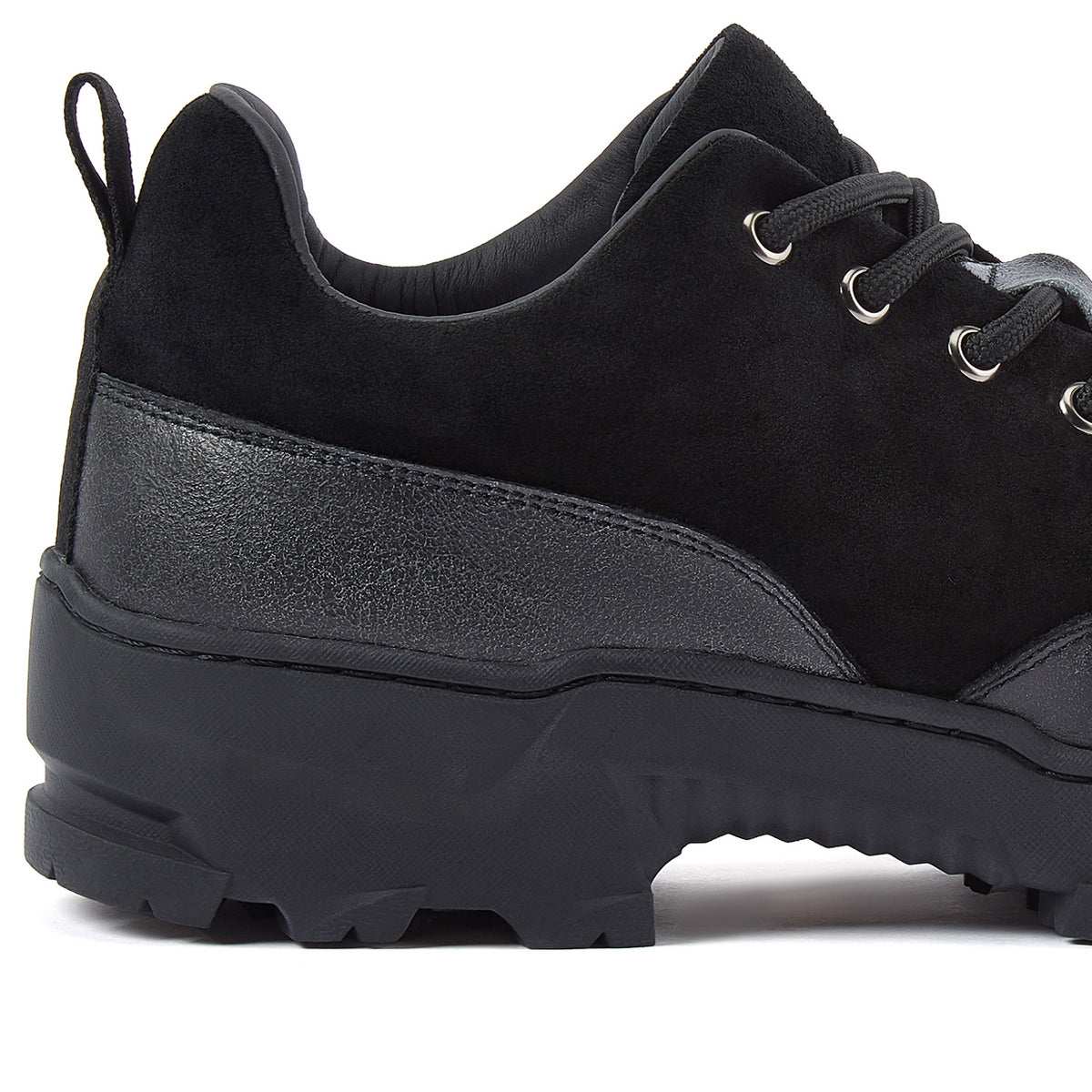 PEKIOMEN ATLAS BLACK
