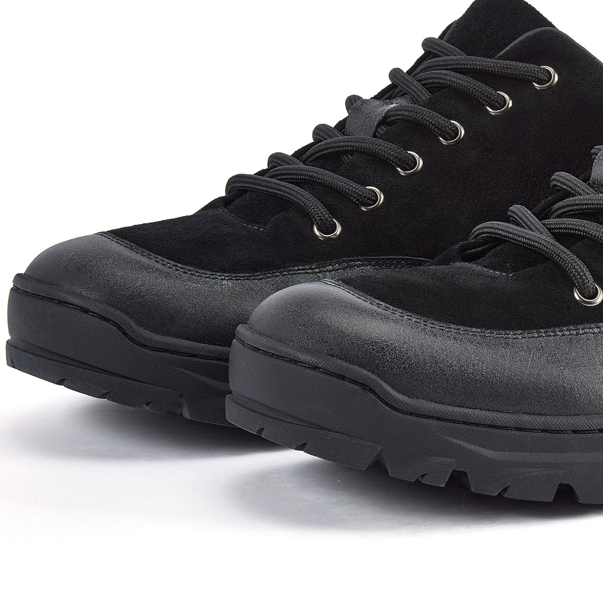 PEKIOMEN ATLAS BLACK